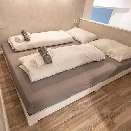 Klauzal Bella Budapest